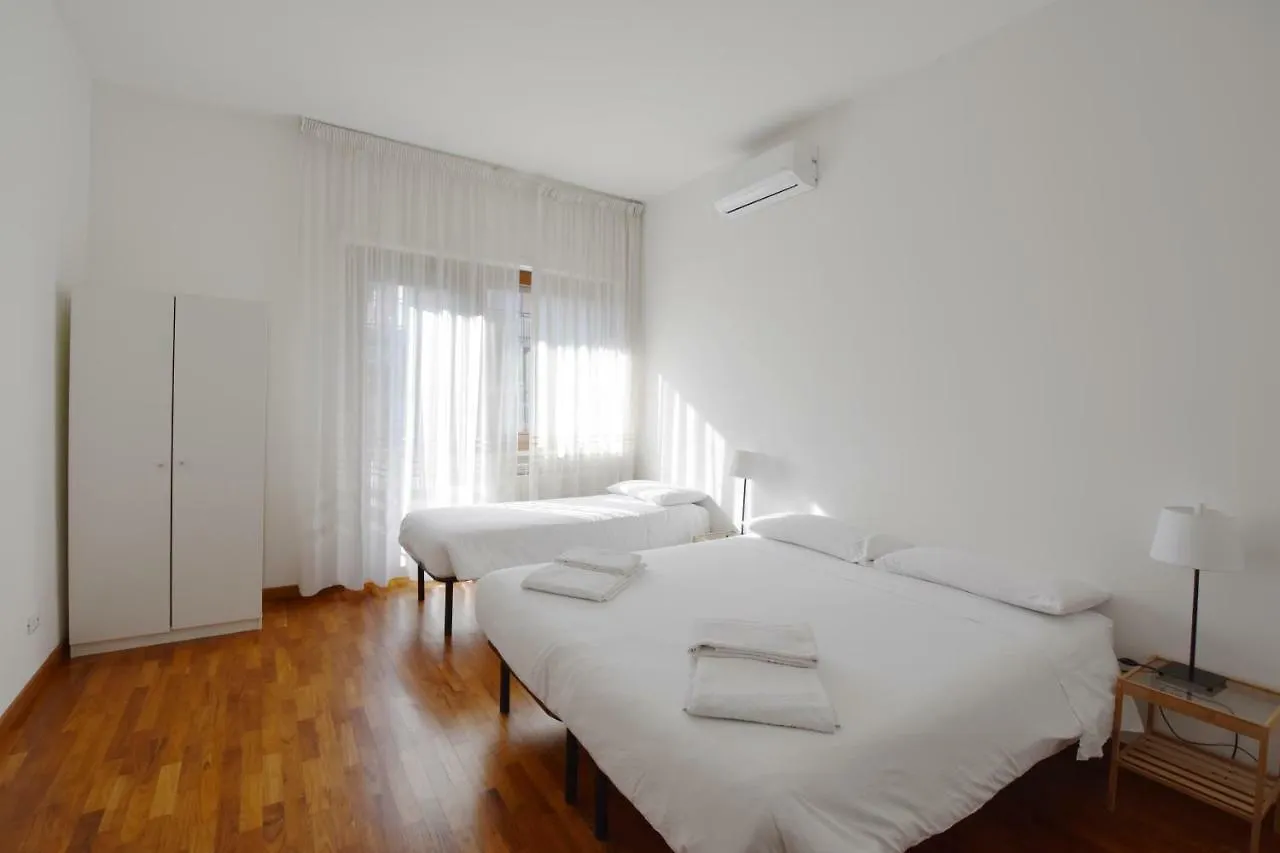 Guest house Nice And Warm Rooms Rome